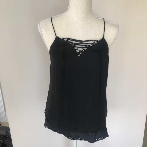 Ro & De Tops - 🖤ALL $4 ITEMS ARE BOGO FREE🖤Black tank